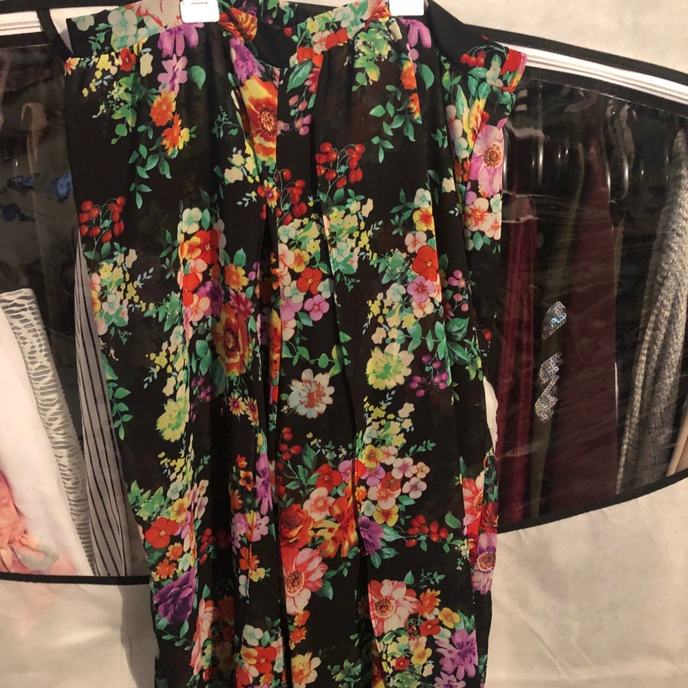 Floral palazzo pants